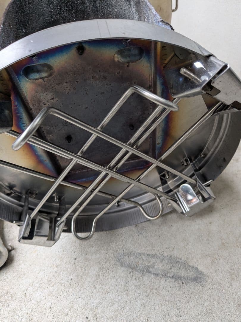 訳あり　BioLite（バイオライト）　ベースキャンプ　焚き火台　調理台