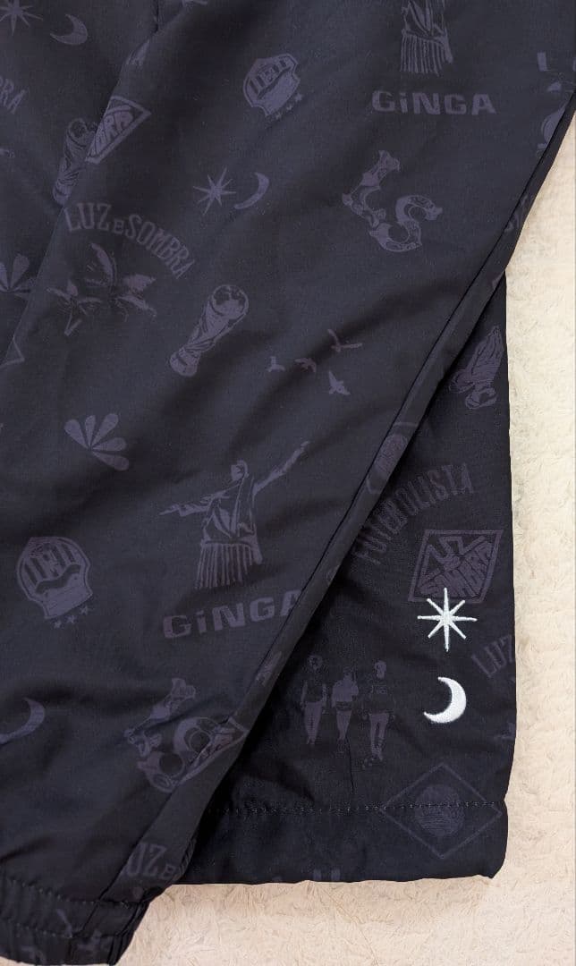 ＊新品＊　美品　ルースイソンブラ 　ウィンドブレーカー　Lサイズ