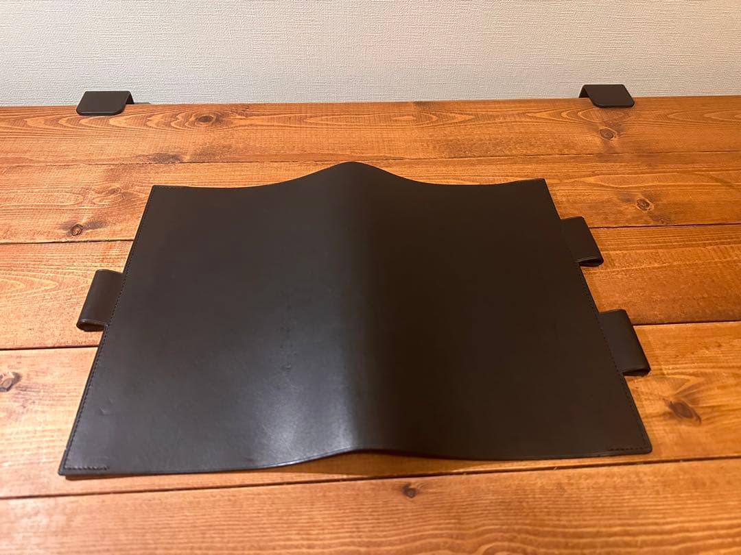 SYRINX Hasamu A4 Liscio ブラック