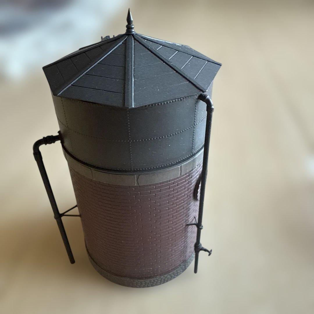 レア　古典型　給水塔　ストラクチャーシリーズ　完成？￼