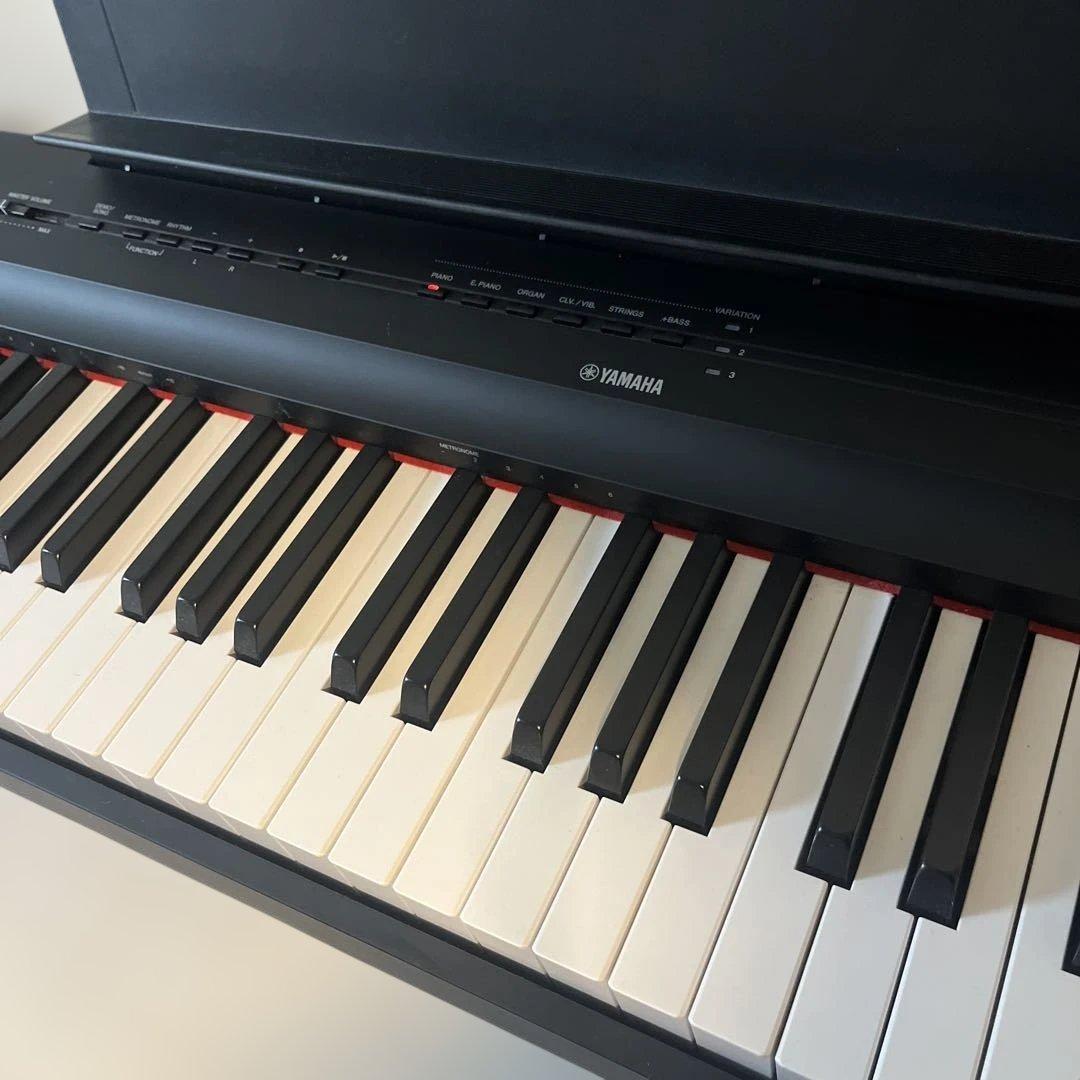 ヤマハ YAMAHA P-125a ブラック