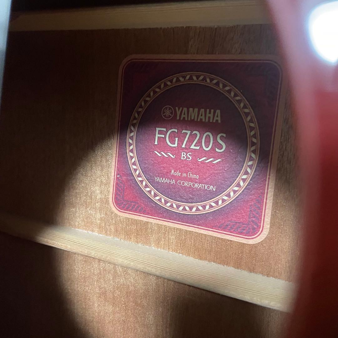都内23区送料無料✨YAMAHA✨ アコースティックギターFG720Sケース付き