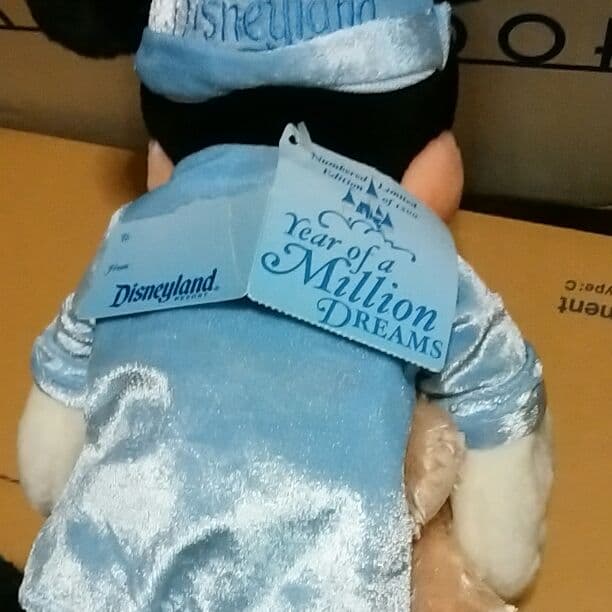 WDW1200体限定シリアルナンバー付きパジャマミッキーぬいぐるみ ダッフィー