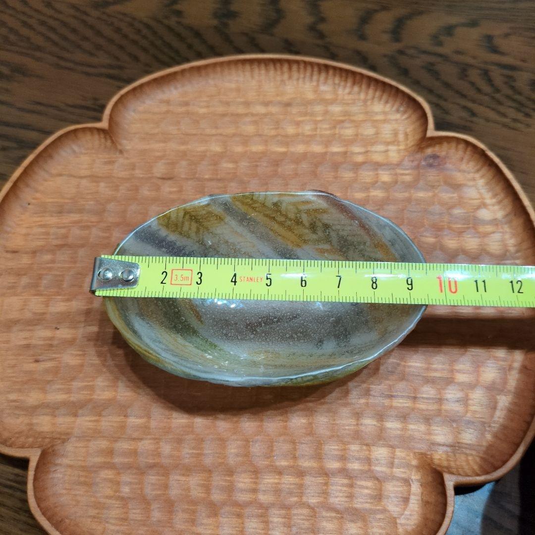 大室桃生さん ガラスの器