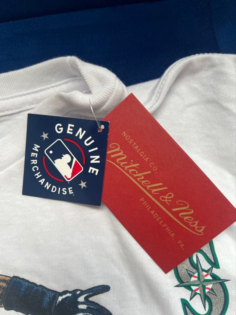 イチロー シアトルマリナーズ 殿堂入り　限定記念Tシャツ&キャップ　セット