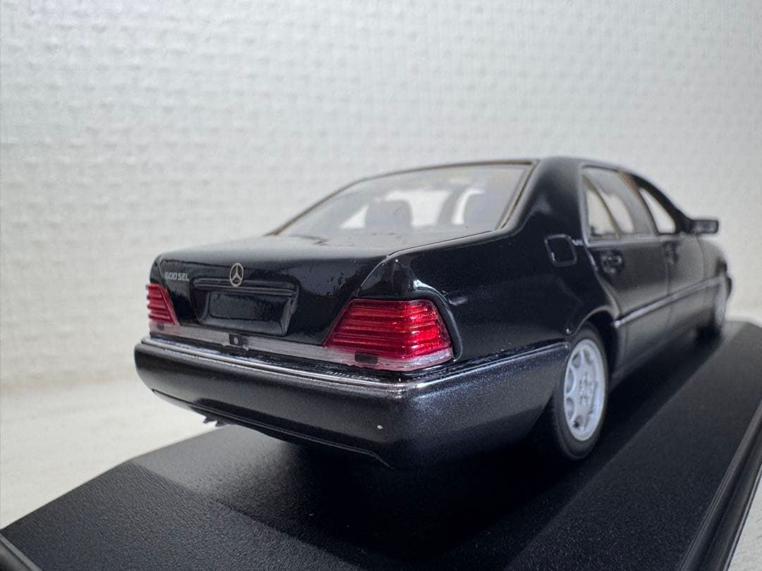 Mercedes-Benz 600 SEL ミニカー 1991年製