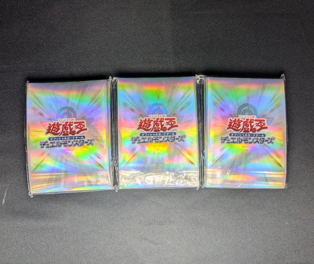 千年パズル スリーブ　30枚入り 3個 遊戯王 中国　未開封　公式　白