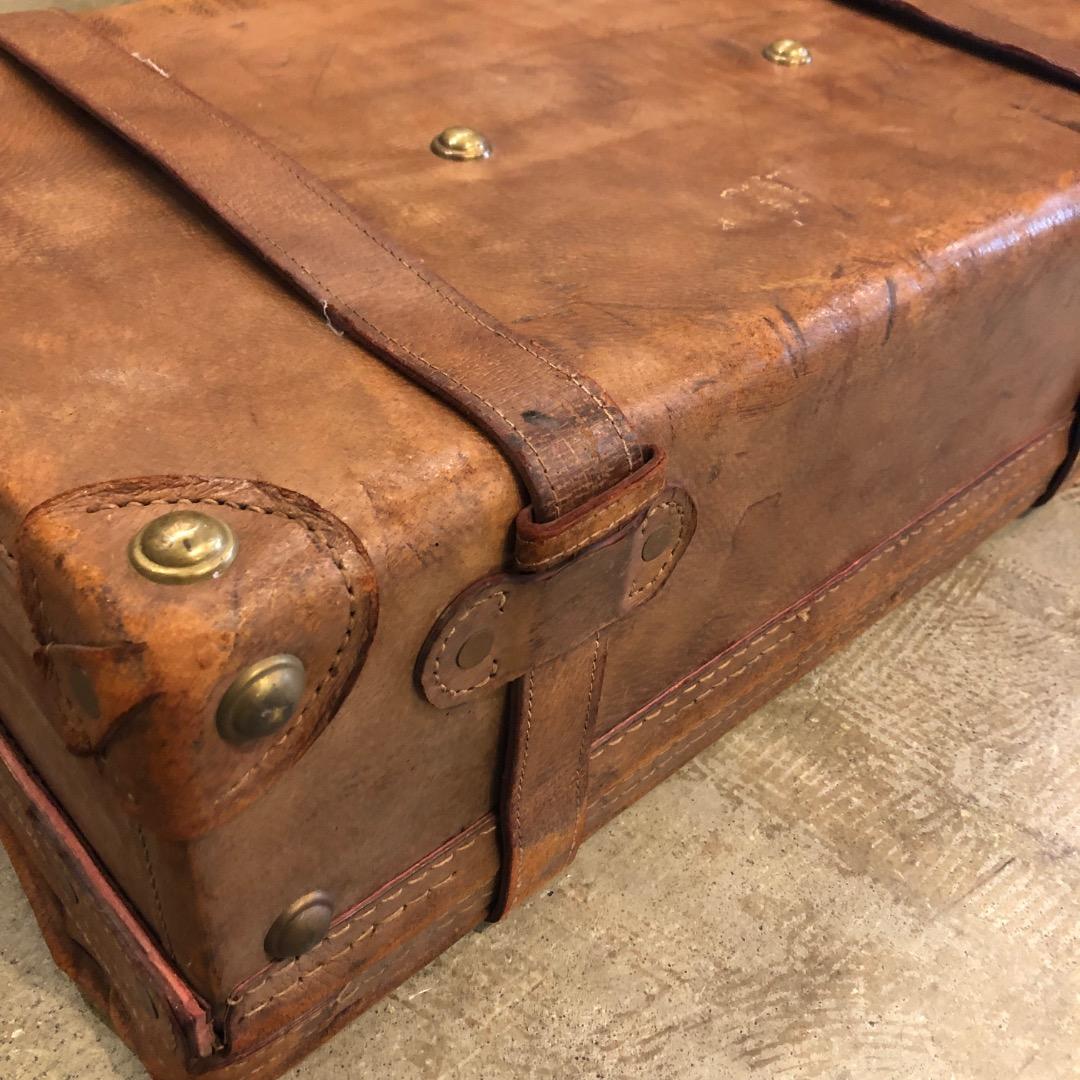 昭和レトロ　レザートランク　アンティークトランク　革製　レトロ雑貨　レザー雑貨