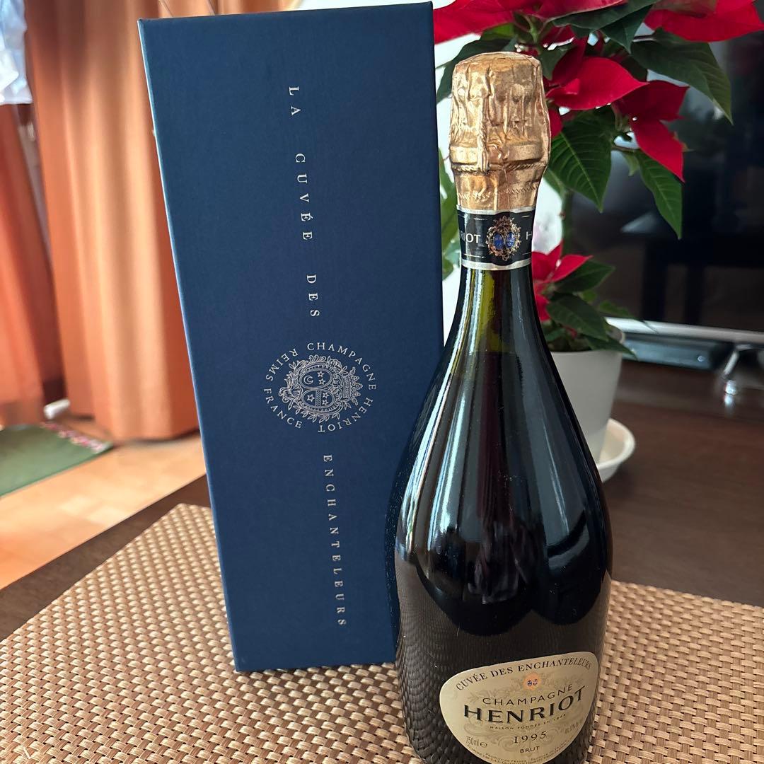 アンリオ　キュベ　アンシャンテルール　シャンパン1995 750ml