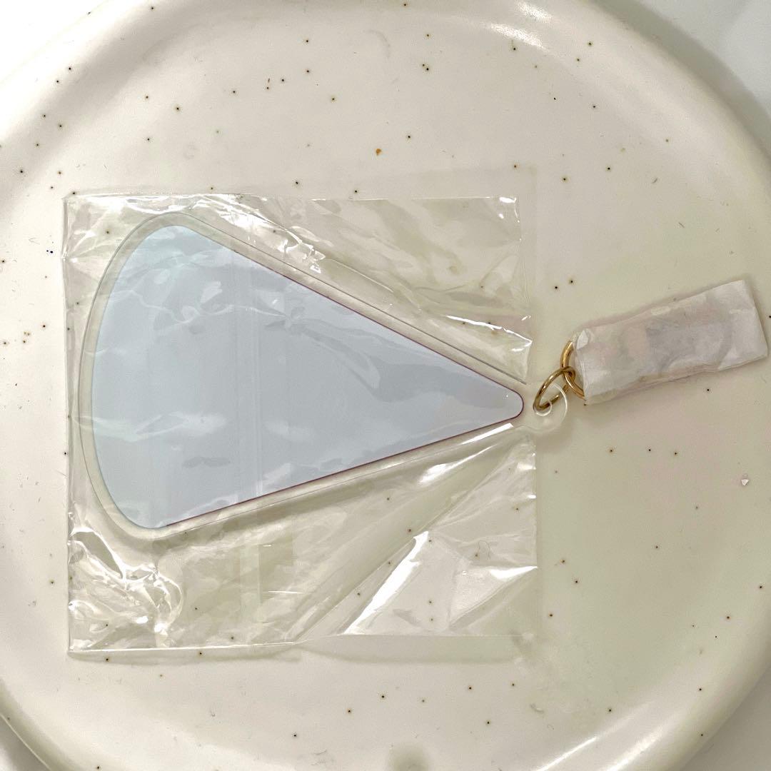 チェンソーマン オリジナルカットアクリルキーホルダー マキマ ジャンプショップ