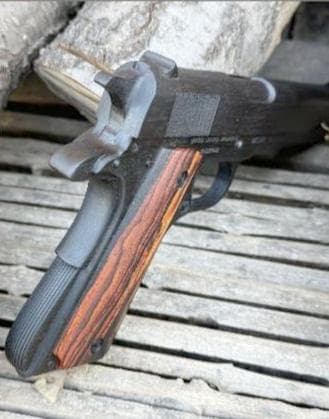 コルトM1911黒檀模型　1/1スケール 手作　新品