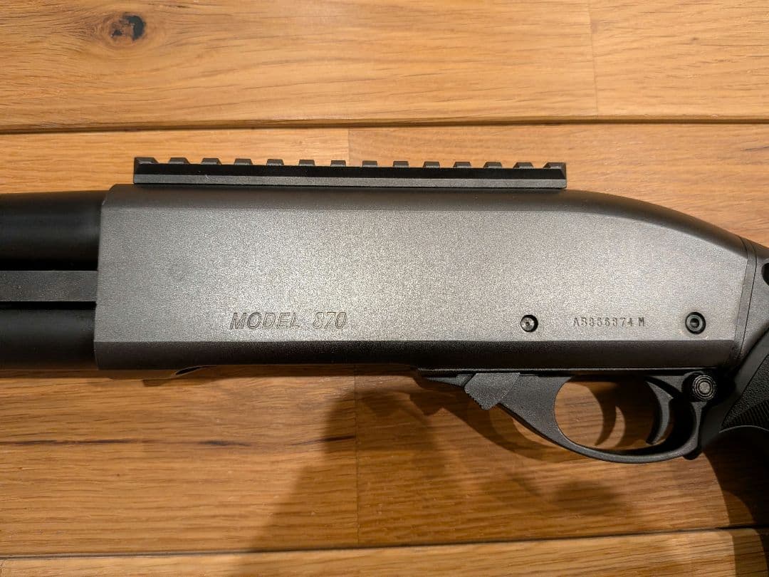 東京マルイ　M870　ブリーチャー　ガスショットガン