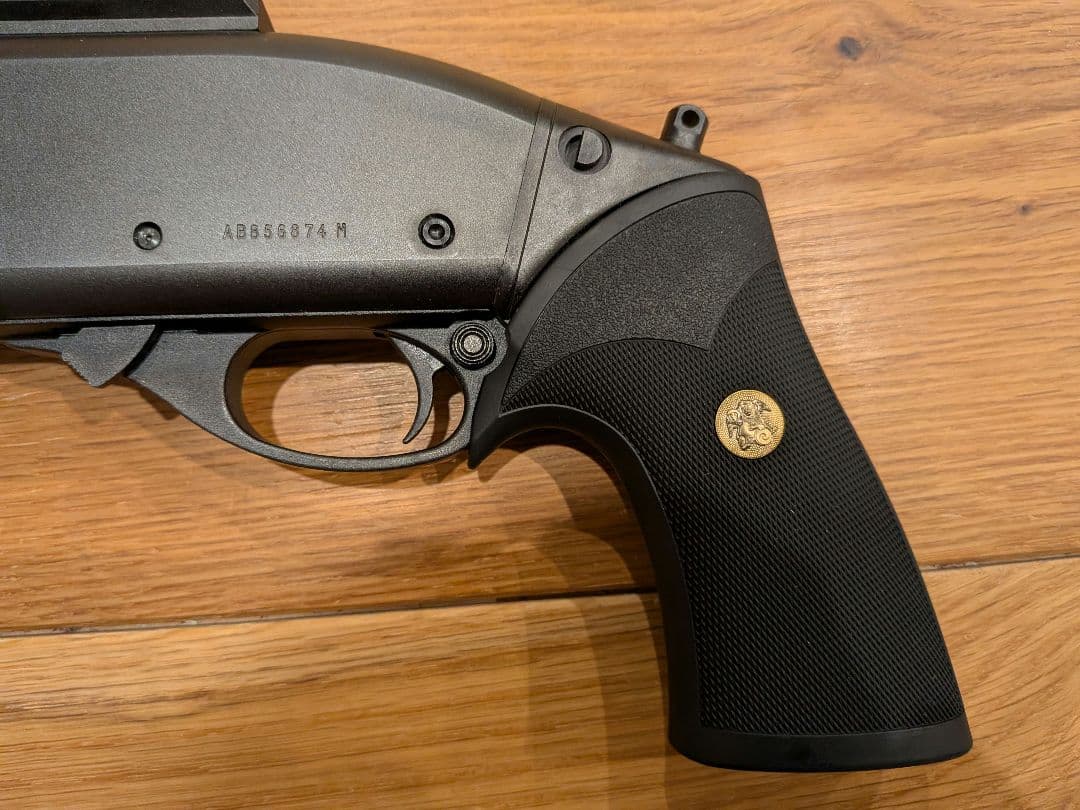 東京マルイ　M870　ブリーチャー　ガスショットガン