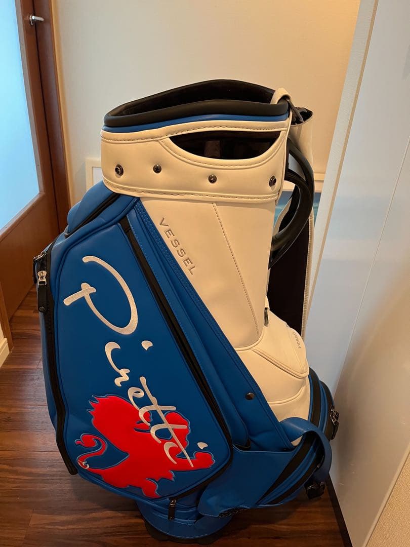 美品／限定廃盤モデルPiretti ゴルフキャディバッグPR-CB0006YS