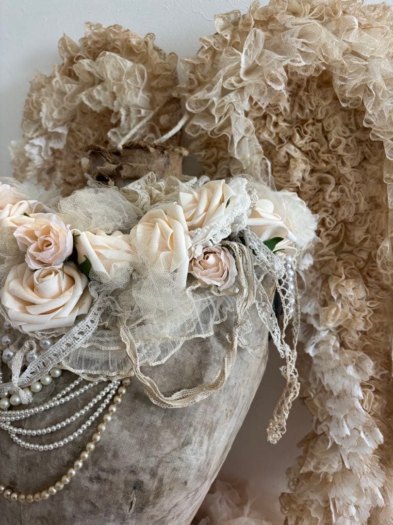 アンティーク雑貨 Romantic Rose Garland.