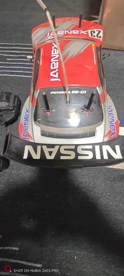 Nissan ラジコンカー