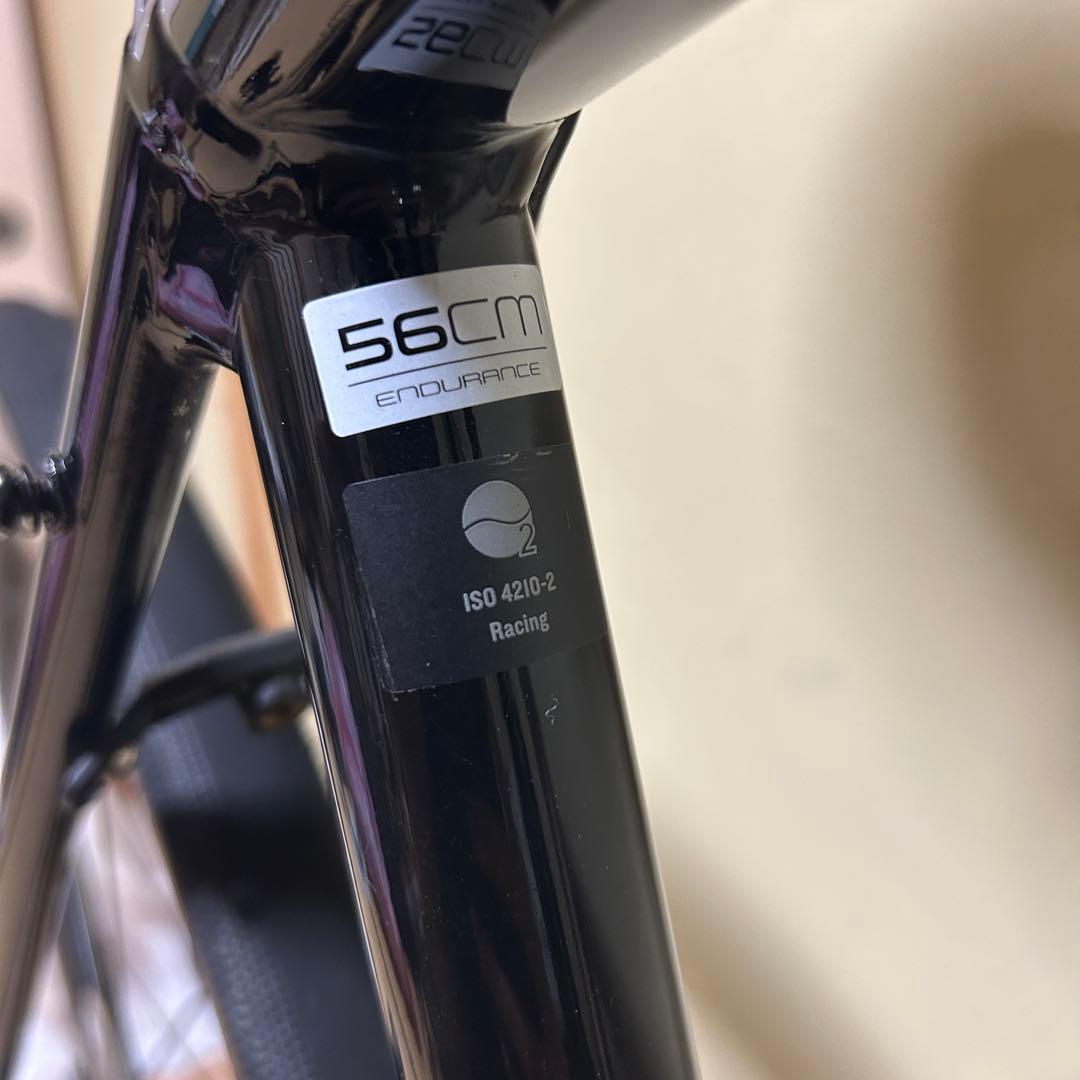 トレック Domane AL4 disc ロードバイク カーボンホイール 付属品