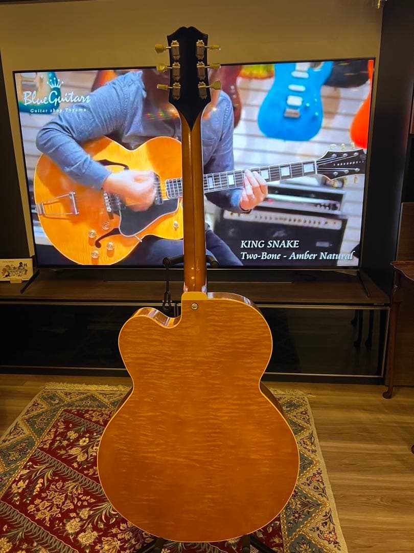 ギター KING SNAKE Two-Bone Amber Natural