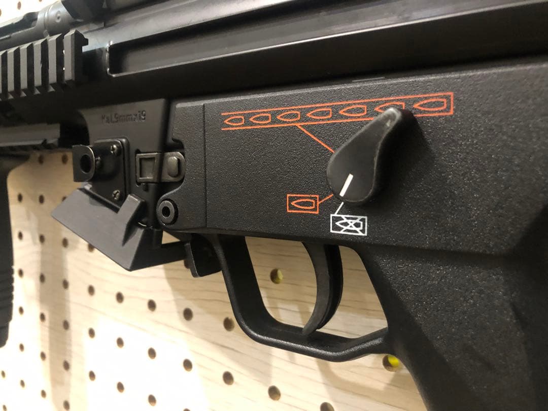 夏休セール8.24迄！初速83m/s東京マルイSTD電動ガン ※Tコネ変換可能