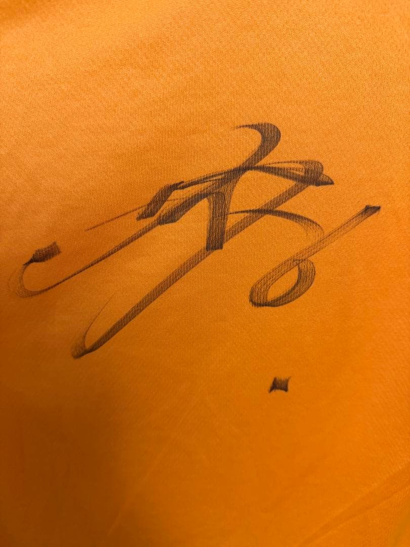 坂本勇人選手 直筆サイン入り ユニフォーム