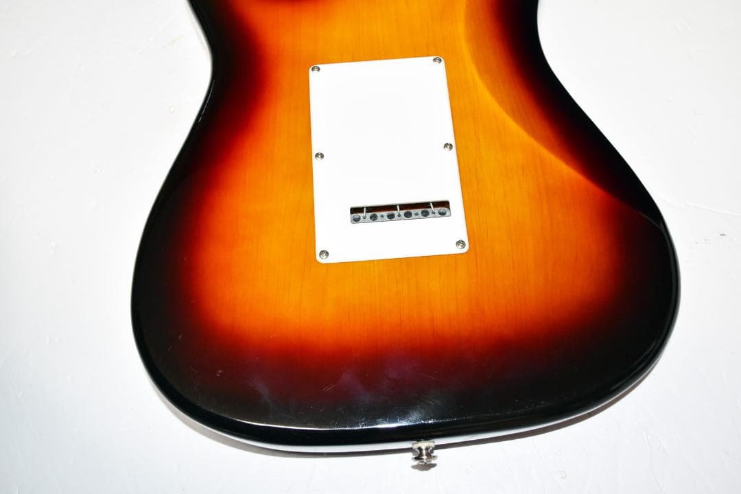 BUSKER'S　Stratocaster　Model