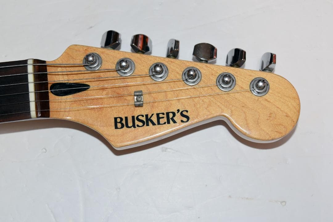 BUSKER'S　Stratocaster　Model