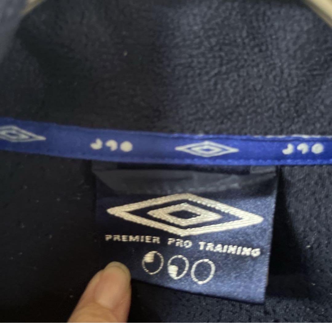 チェルシー　CFC ハーフジップUMBRO フリースジャケット　ＬメンズB1