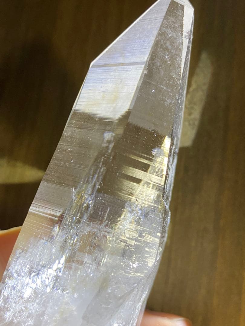 天然石　コロンビア　レムリアン　原石　ポイント　アイリス　虹多数　水晶　クォーツ