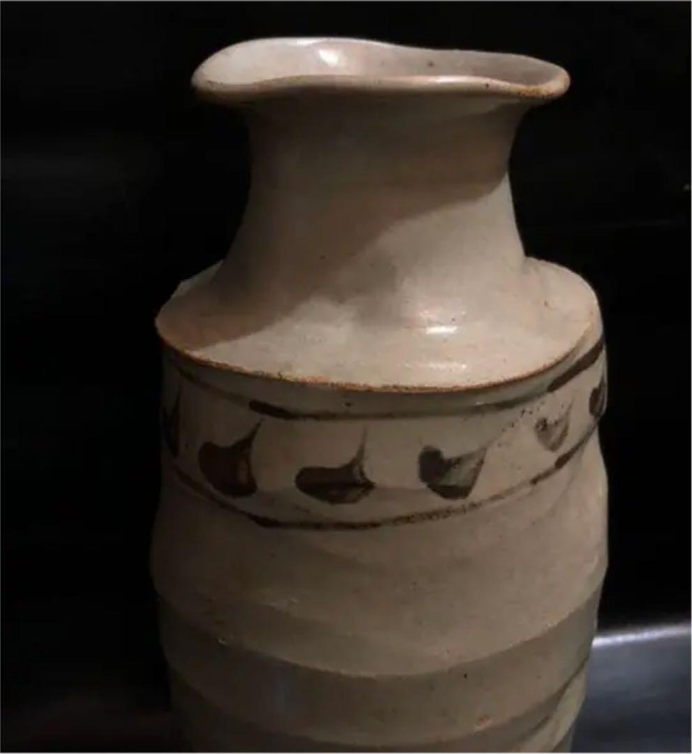 究極の美◼️蔵からかなり雰囲気のある良さそうな壺が出て来ました。花道具、古美術品