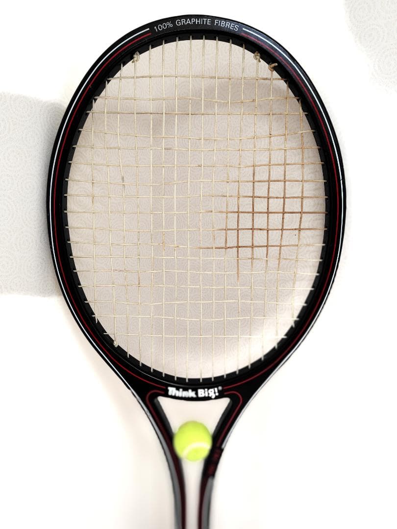 テニスラケット THINK BIG　展示用　希少
