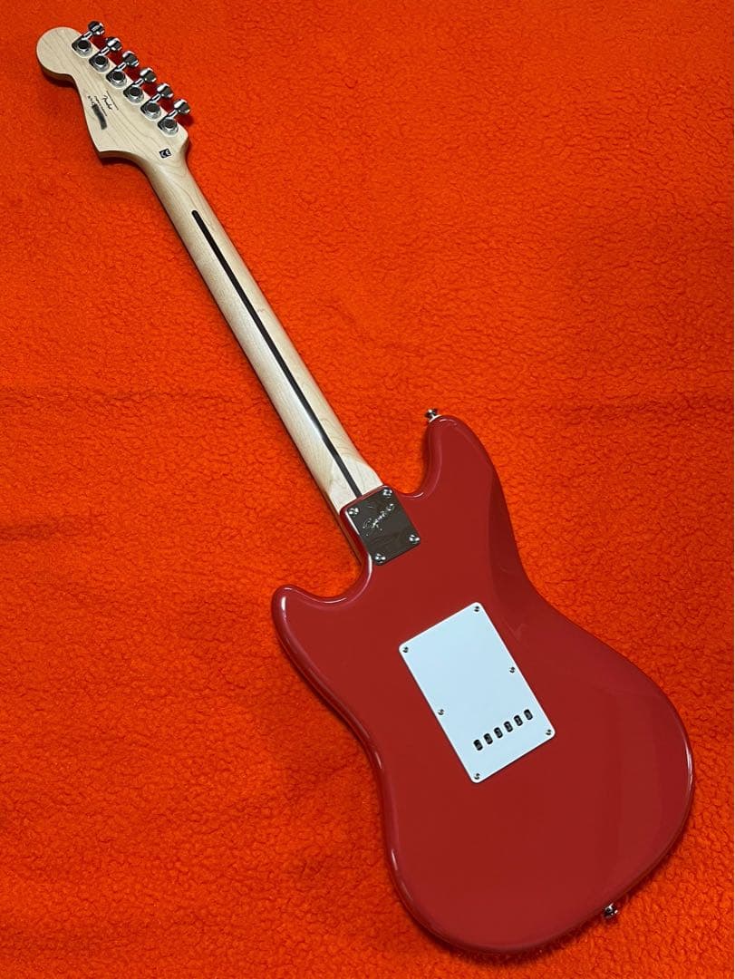 美品 Squier スクワイヤ サイクロン CYCLONE /ミディアムスケール