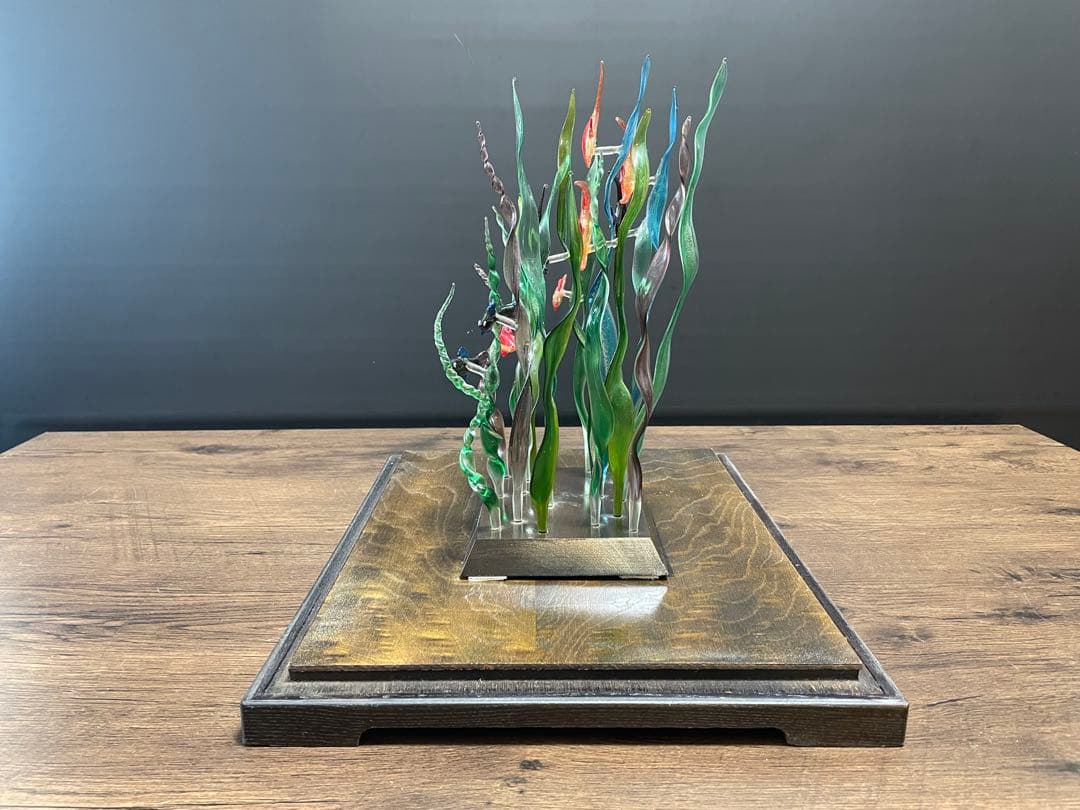 【中澤研一郎】作　ガラス工芸　熱帯魚　置物／ガラスケース付