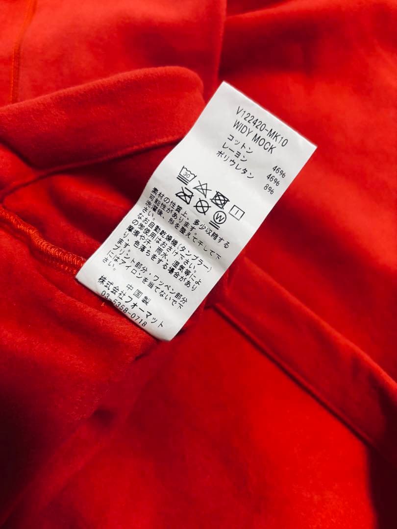 V12 オーバーサイズモックネック