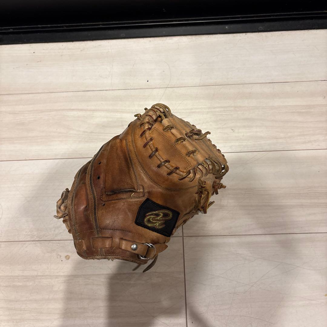 硬式グラブドナイヤ