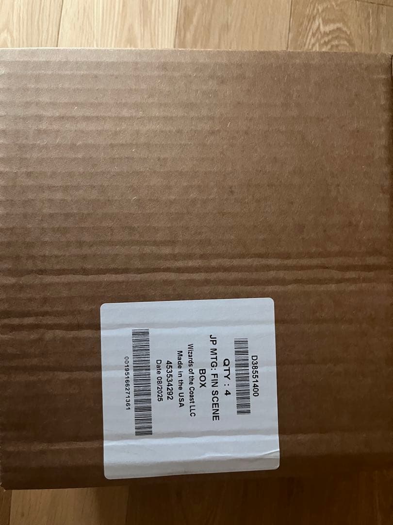 MTG 未開封　日本語版　FF シーン・ボックス　4種入り　１カートン