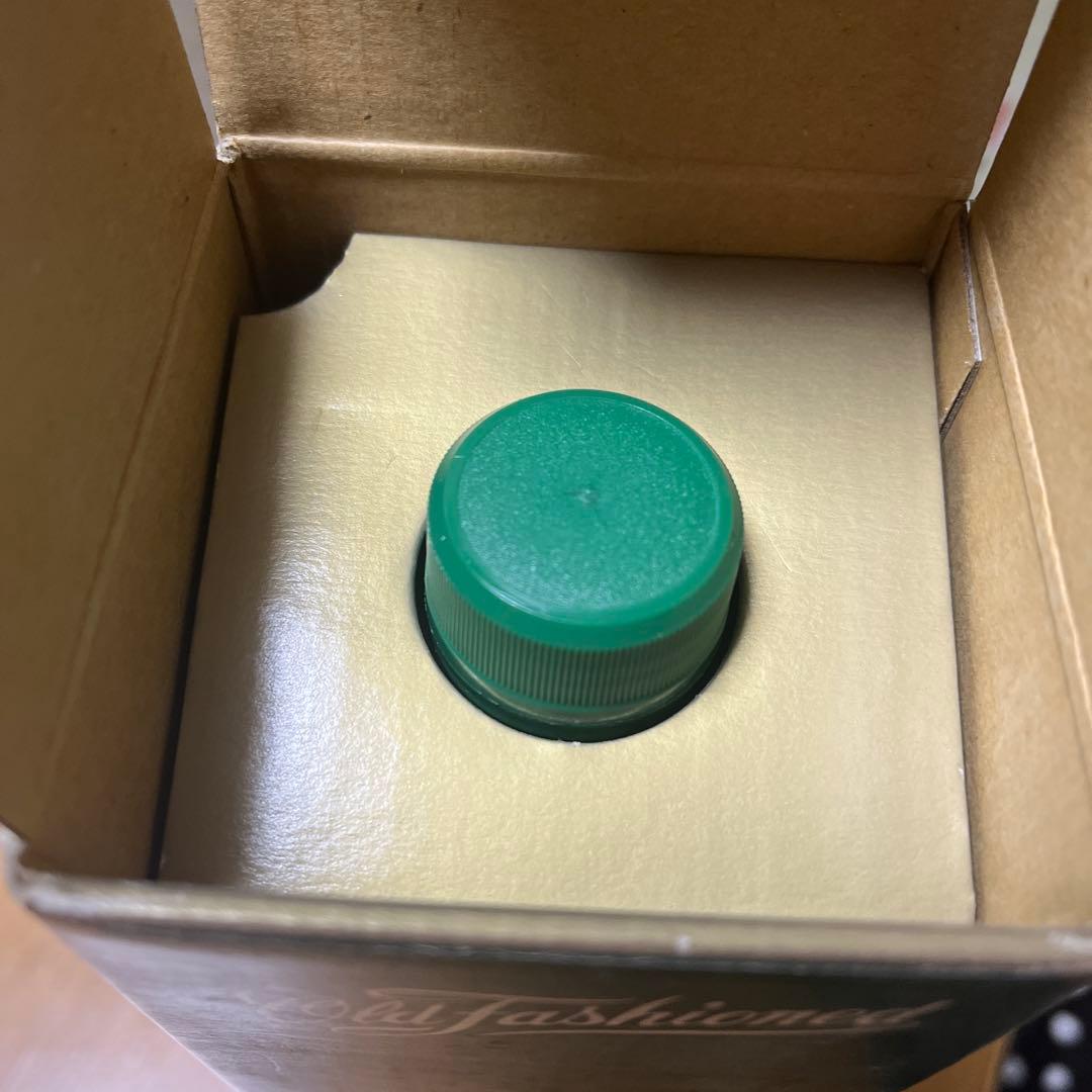 ANDERSON CLUB 10年 ケンタッキー・バーボンウイスキー 750ml