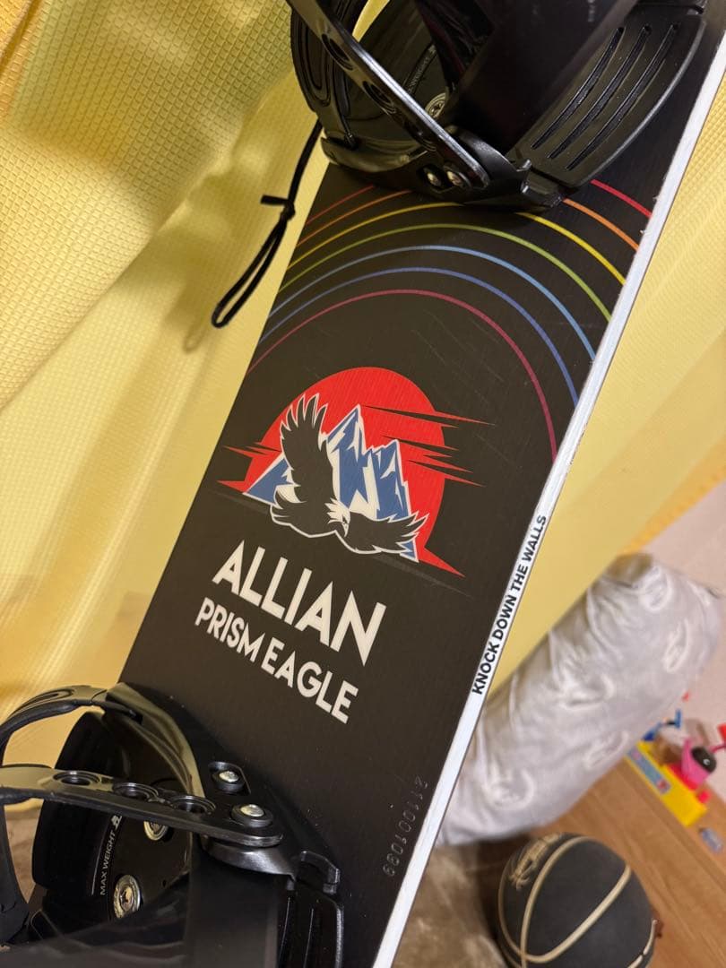 ALLIAN PRISM EAGLE 中古スノーボード　130センチ