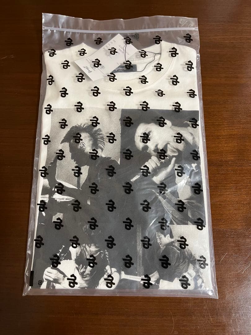 g*様 【新品未使用 S】 glamb×ブルーハーツ 40周年記念コラボ Tシャ