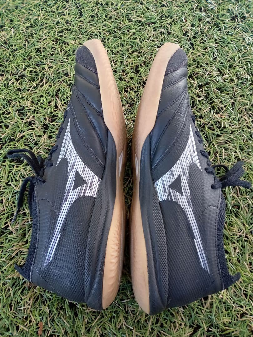 ミズノ モレリア ネオ サラ　 β JAPAN in 26.0cm　中古