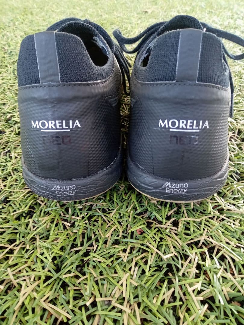 ミズノ モレリア ネオ サラ　 β JAPAN in 26.0cm　中古