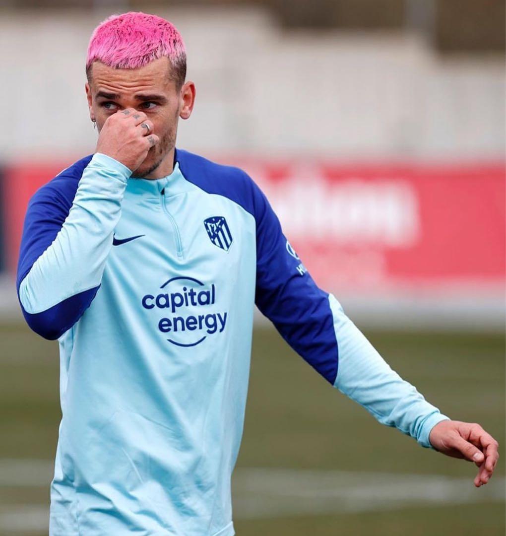 アトレティコ・マドリード トレーニングウェア（上下セット）Lサイズ ナイキ