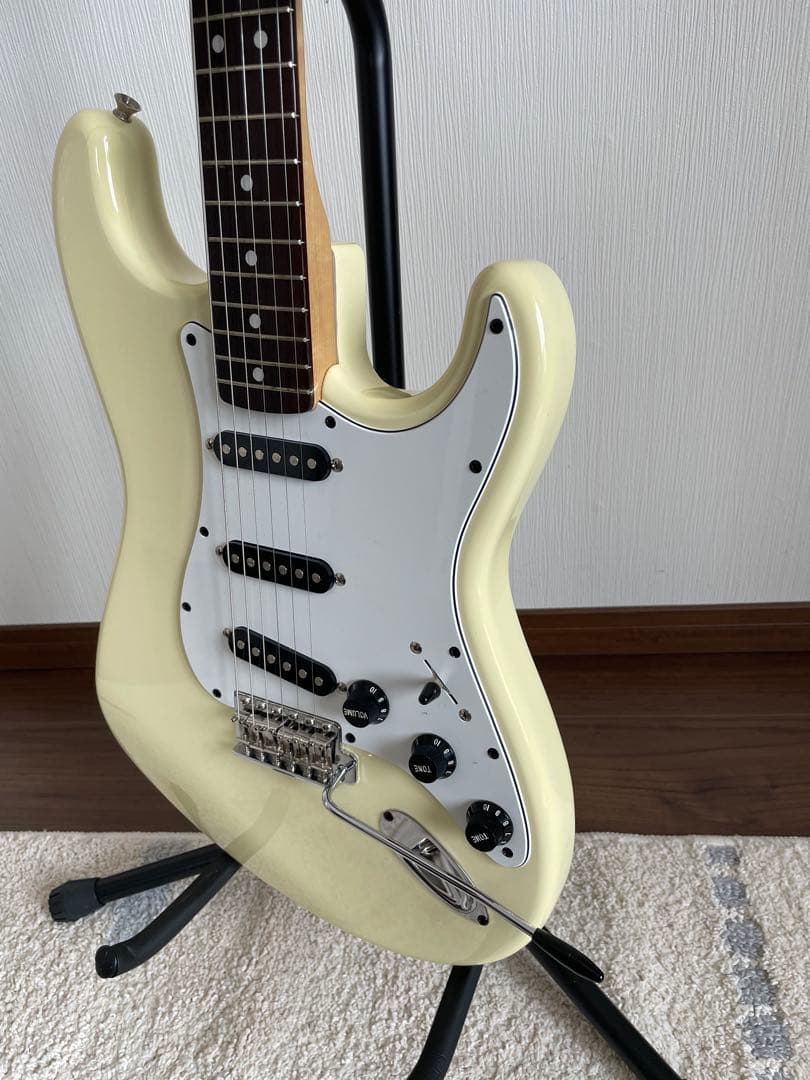 FENDER JAPAN st72ストラトキャスタ