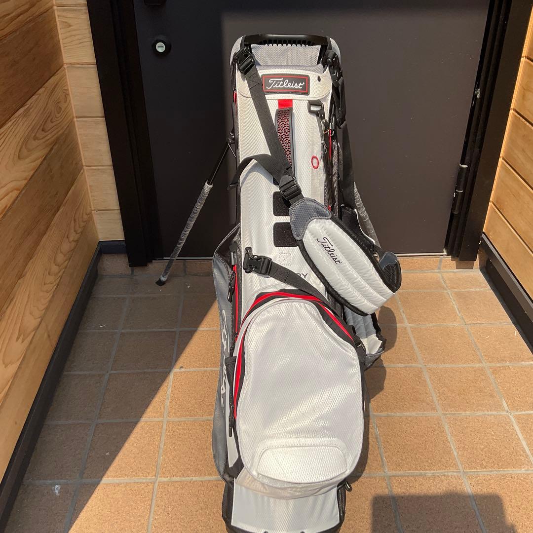 Titleist キャディバッグ スタンド付き グレー/ホワイト/レッド