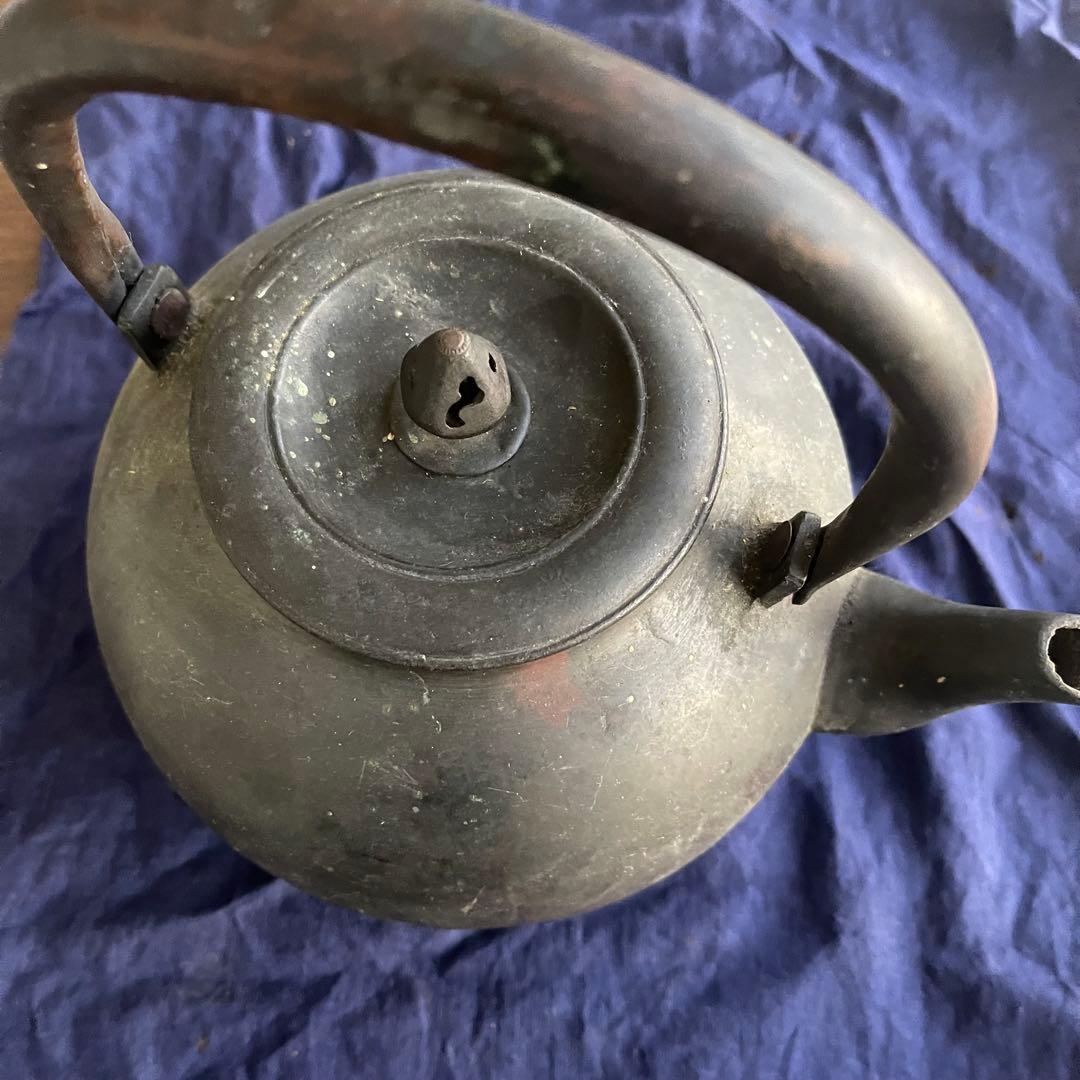 時代物 蔵出し 鉄瓶 鉄製 アンティーク 静かな佇まい 観賞用