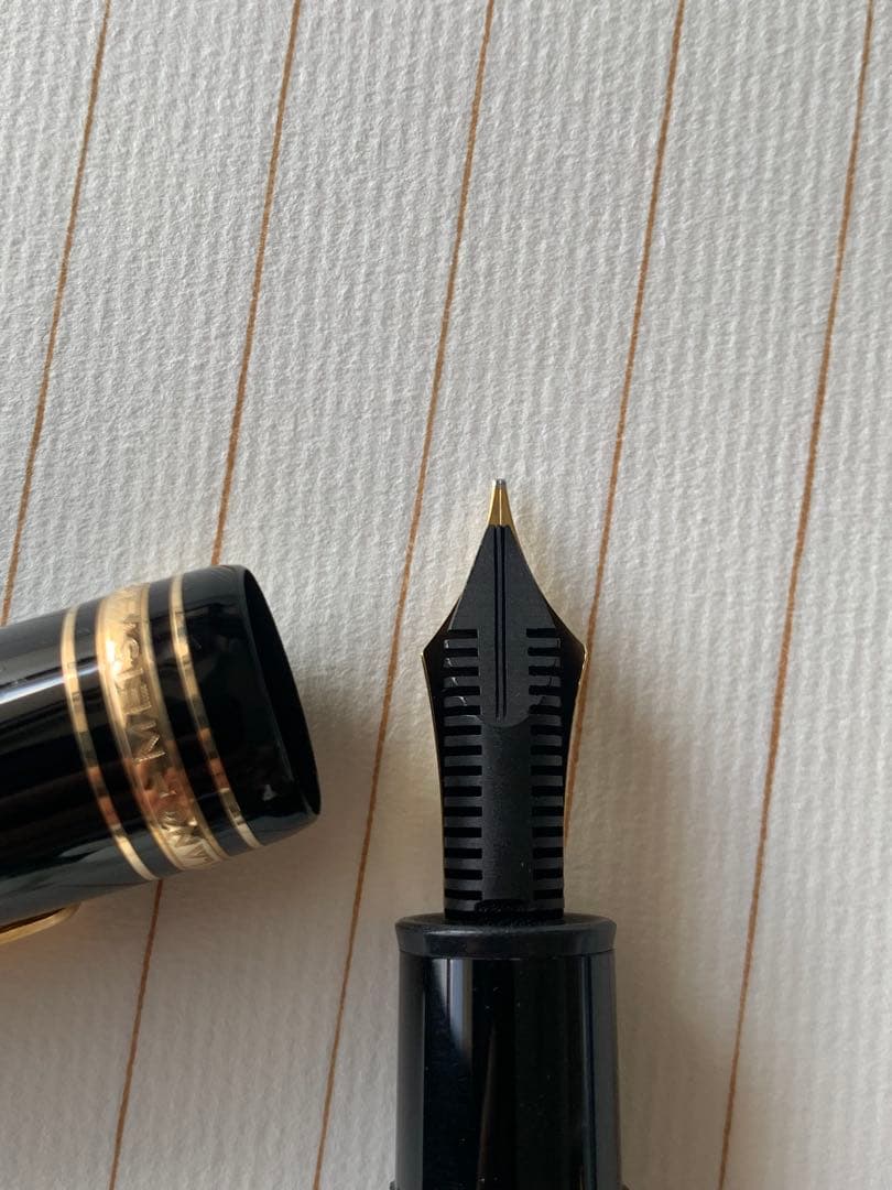 美品 モンブラン 万年筆 マイスターシュテュックNO.149 18Kペン先