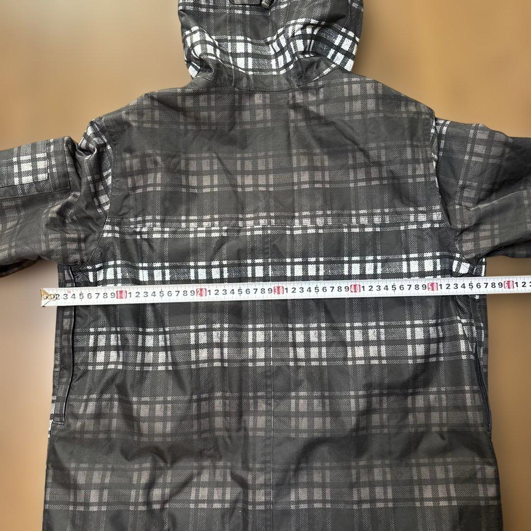 BURTON スノボウェア男性用Mサイズ