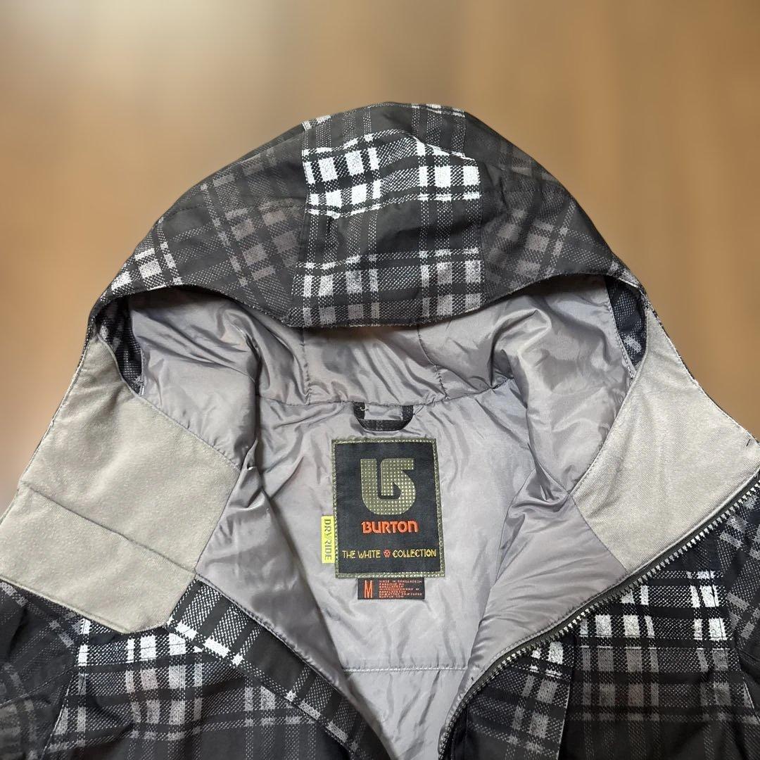 BURTON スノボウェア男性用Mサイズ