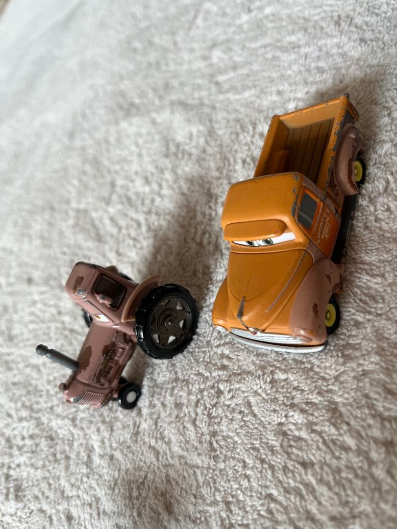 まとめ売り 計18台　カーズトミカ17台　マテル　ミニミニカーズ1台　廃盤　レア