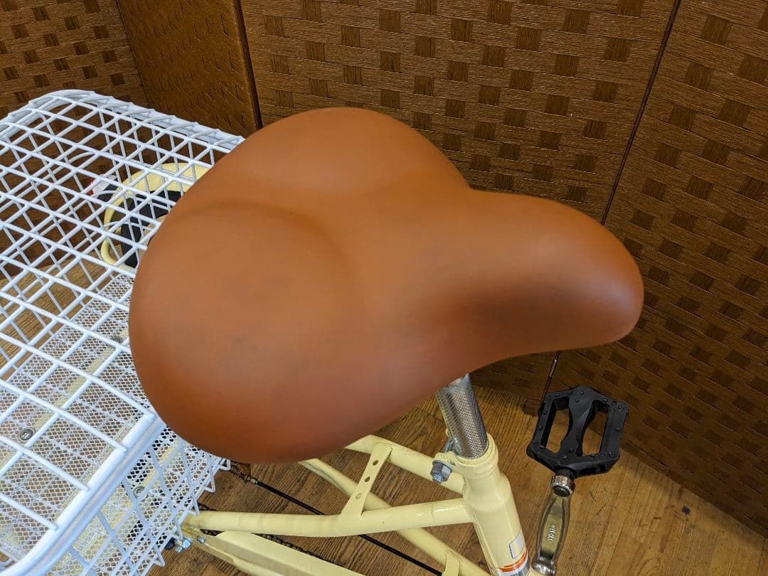 U005 三輪自転車　20インチ　イエロー