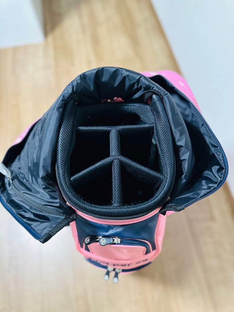 モモちゃん and per se アンパスィゴルフ　キャディバッグ